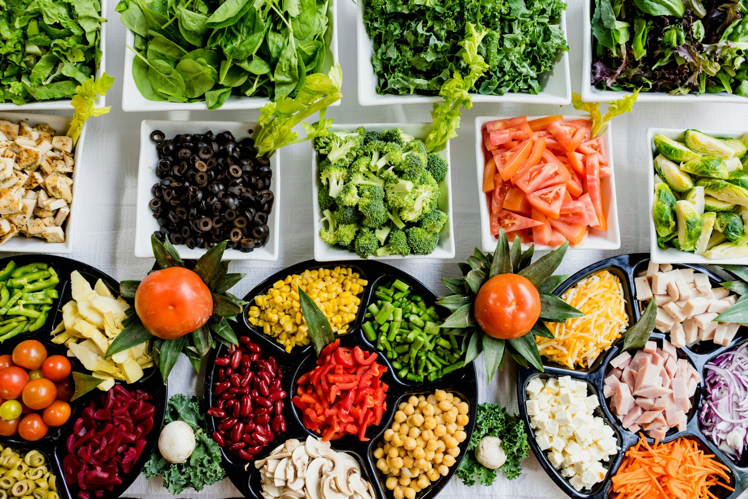 Nutrient-Packed Salads: Healthy Recipes for a Complete Meal