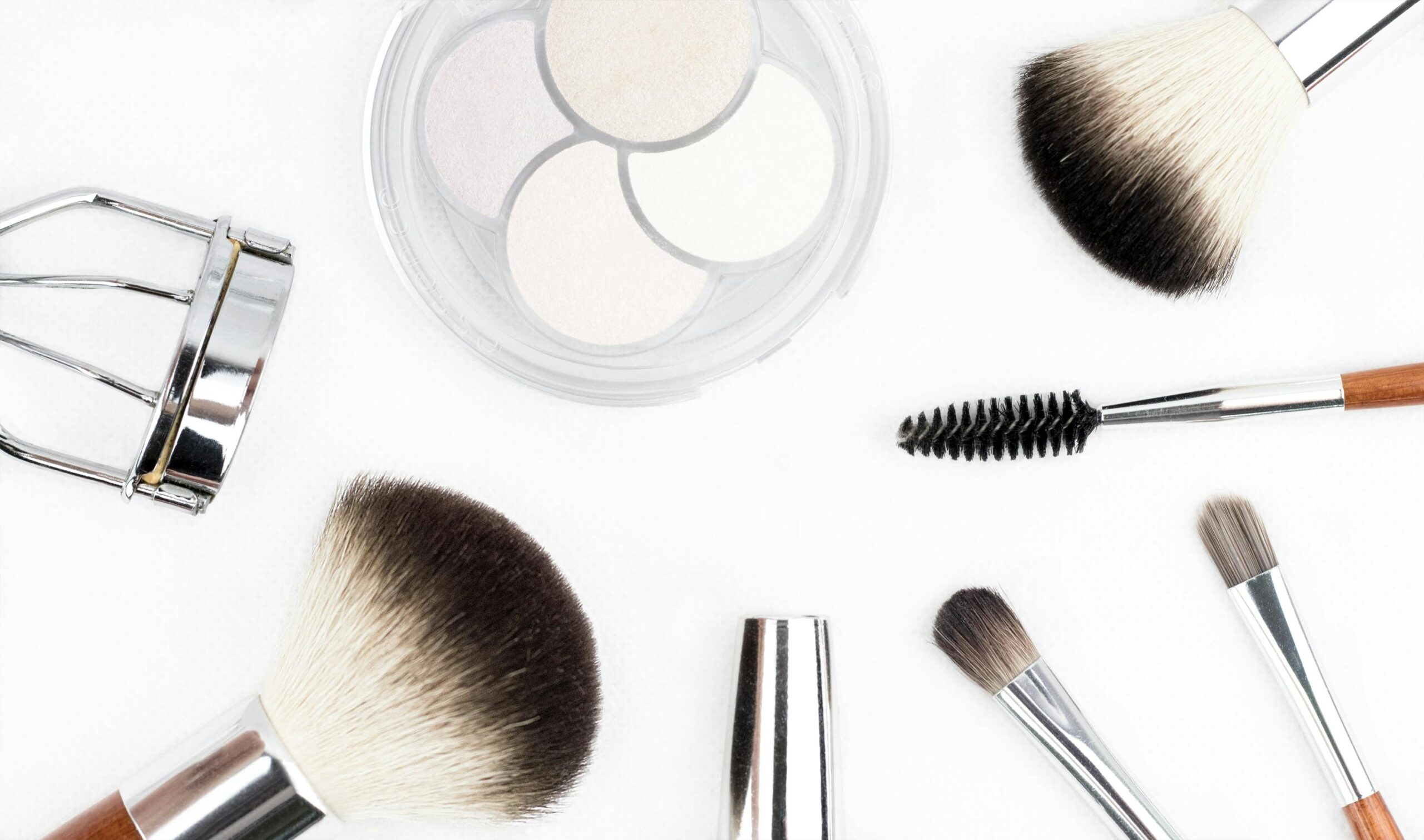 The 5-Minute Morning Face: Quick Steps for a Fresh Look