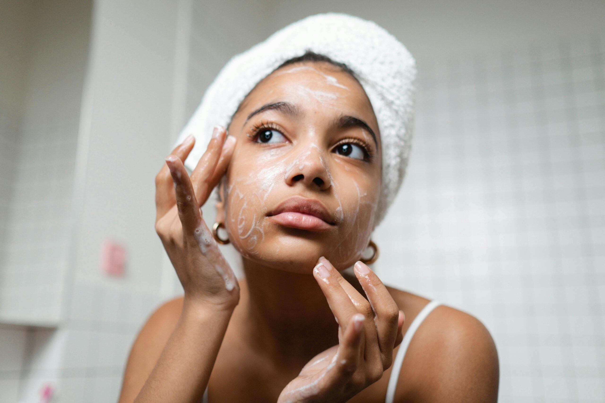 Skincare Layering: How to build an Effective, Natural Routine