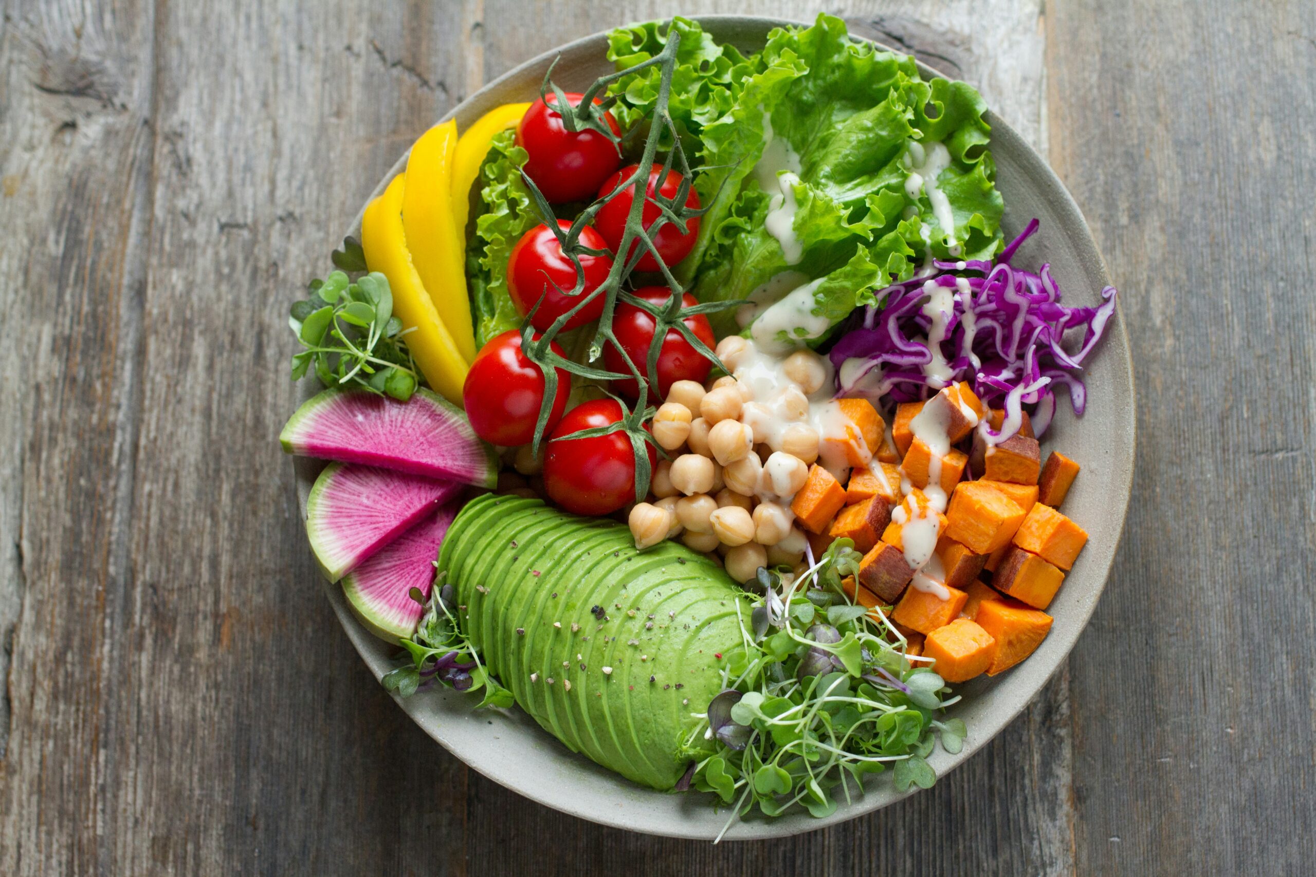 Rainbow Bowls: Simple, Colorful Meals That Nourish Body and Spirit