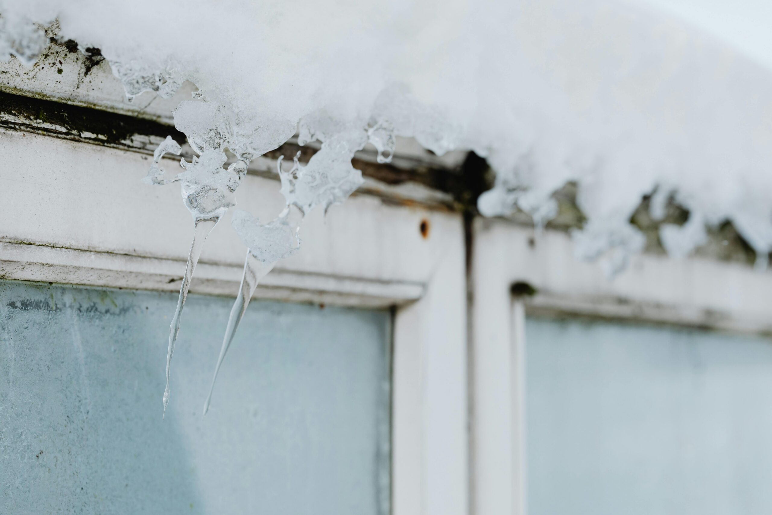 Is Winter Wrecking Your Budget? 5 Home Nightmares You Need to Stop Now