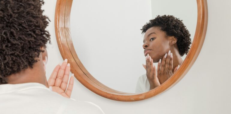 The Midnight Blueprint: How to Optimize Your "Nightly Resurfacing" Window