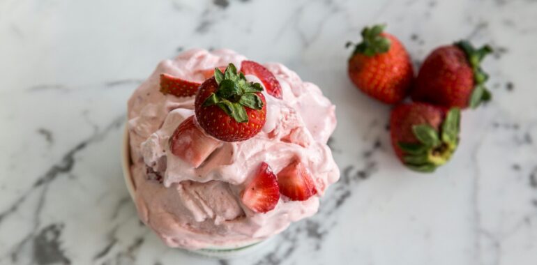 The Tropical Chill: 5 "Dole Whip" Inspired Desserts for Enzyme-Rich Satiety