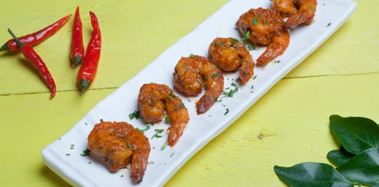 The Kinetic Glaze: A High-Protein Honey Garlic Shrimp & Broccoli "Power-Plate"