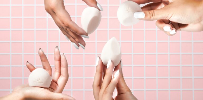 The Surface Architecture: Navigating the Geometry of Modern Beauty Blenders
