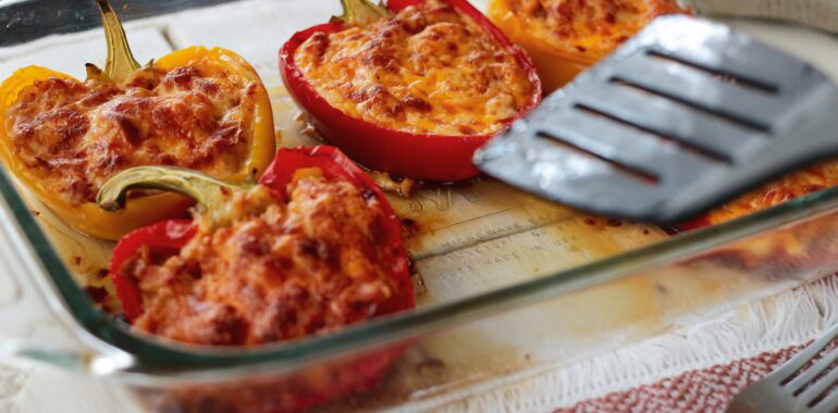 The Capsicum Architecture: "Vibrant-Vessel" Stuffed Peppers for Low-Glycemic Satiety