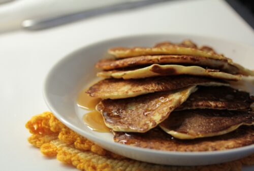The Kitchen Architecture: Engineering High-Fidelity Banana Oat Protein Pancakes