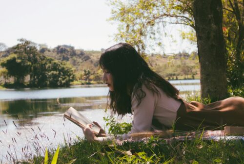 The Literary Sanctuary: How to Fit Deep Reading Into a Packed Schedule for Elite Cognitive Gains