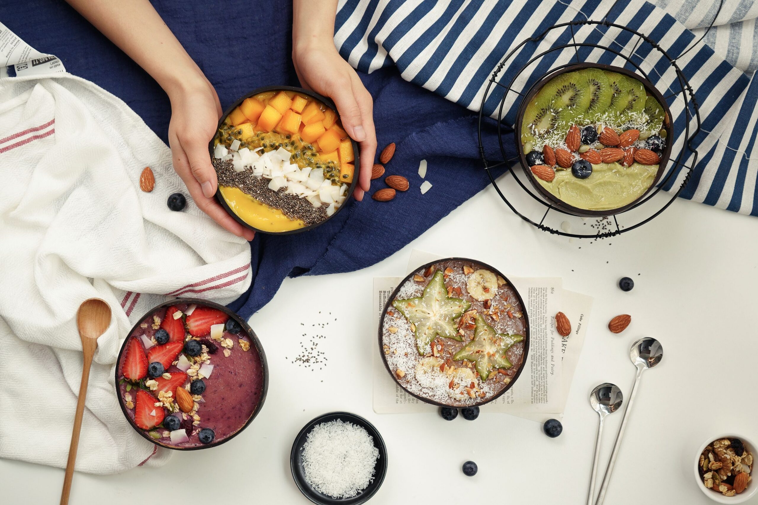 The Satiety Override: How Disconnecting the Screen Reconnects Your Metabolism