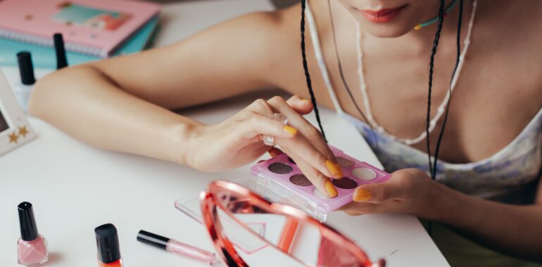 The Minimalist Canvas: The Ultimate Beginner's Guide to Makeup