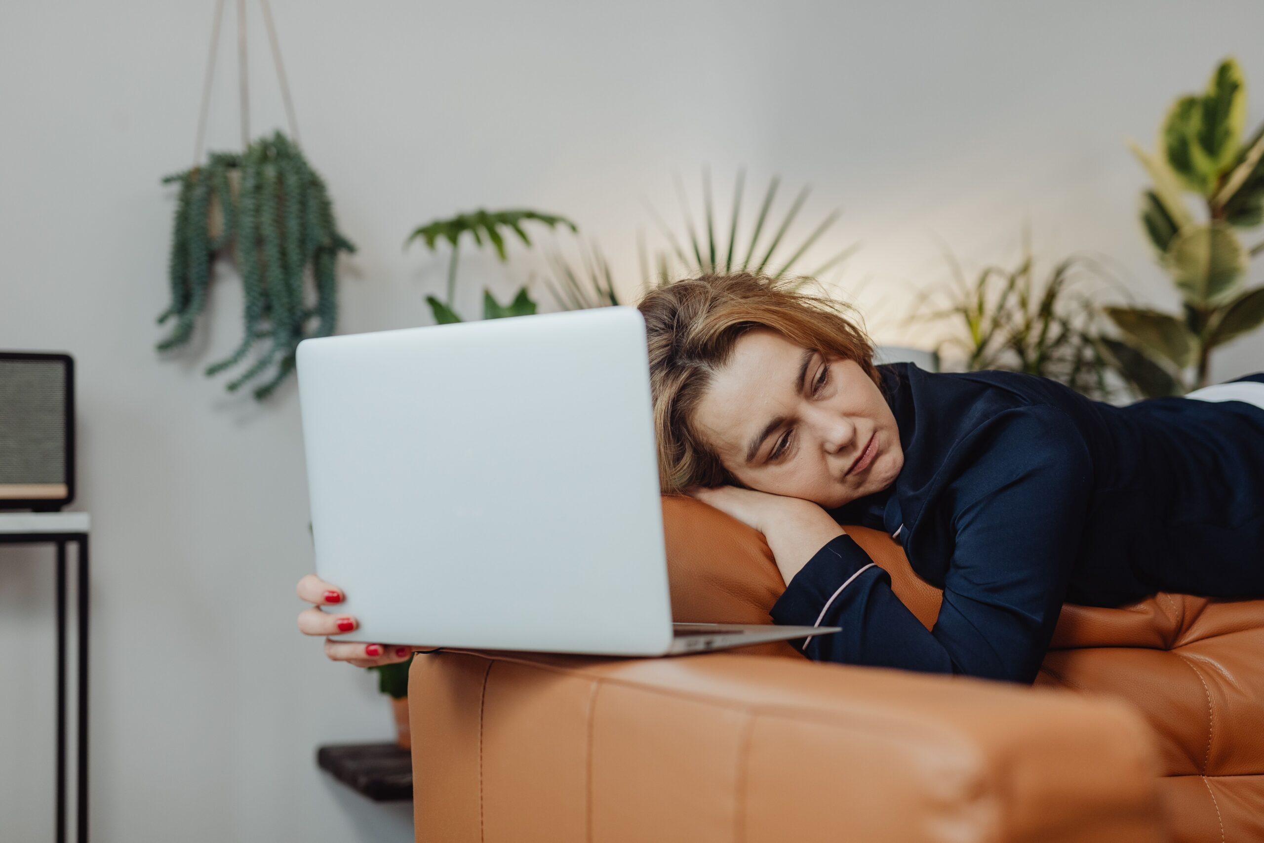 The Monday Morning Meltdown: The Molecular Science of "Social Jetlag"