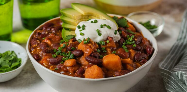 The High-Yield Slow Cooker: Nourishing, Flavor-First Meals Built for Busy Lifestyles