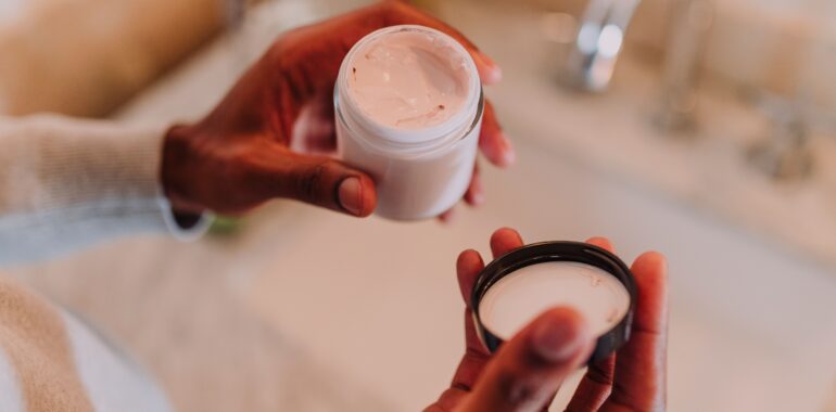 Skincare Ingredients You Should Never Mix Together