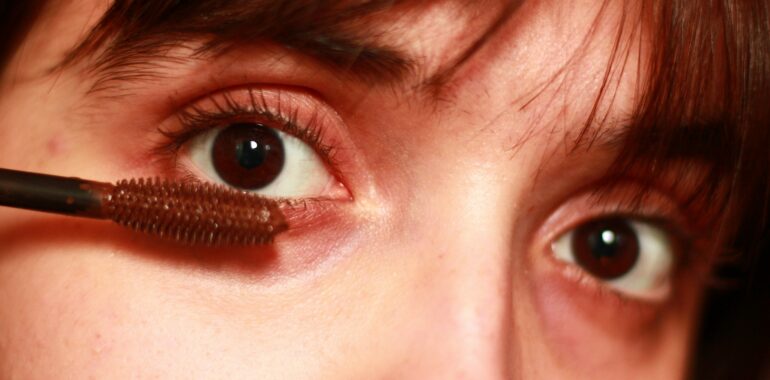 How to Make Your Makeup Actually Last All Day (Even in Heat)