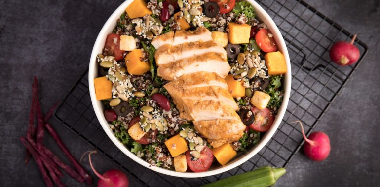 Main-Course Salads That Won't Leave You Snacking an Hour Later