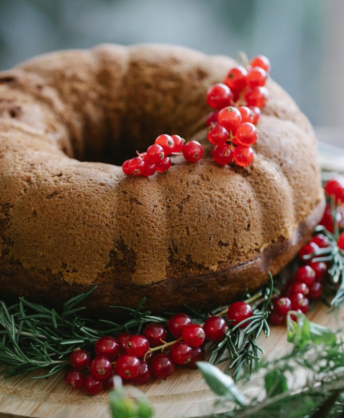 Sweetness of the Season: Holiday Baking Without Refined Sugar
