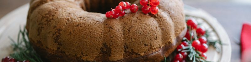 Sweetness of the Season: Holiday Baking Without Refined Sugar