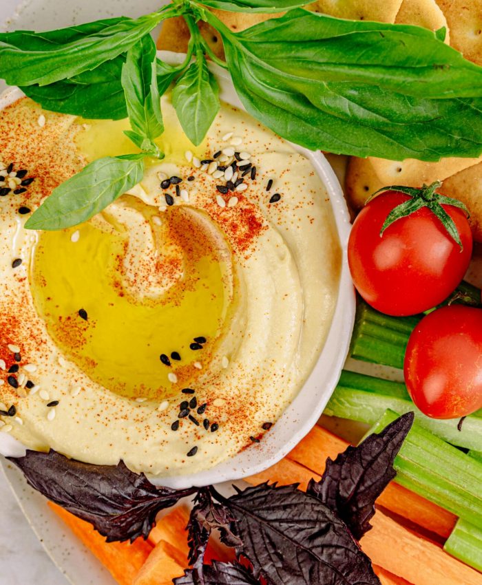 The Mid-Day Reset: High-Volume, Low-Calorie Prototypes for Cognitive Clarity