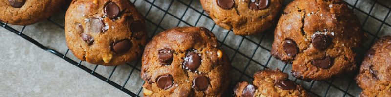 The Metabolic Confectionery: 3 High-Protein Desserts That Reconstruct Sweet Comfort