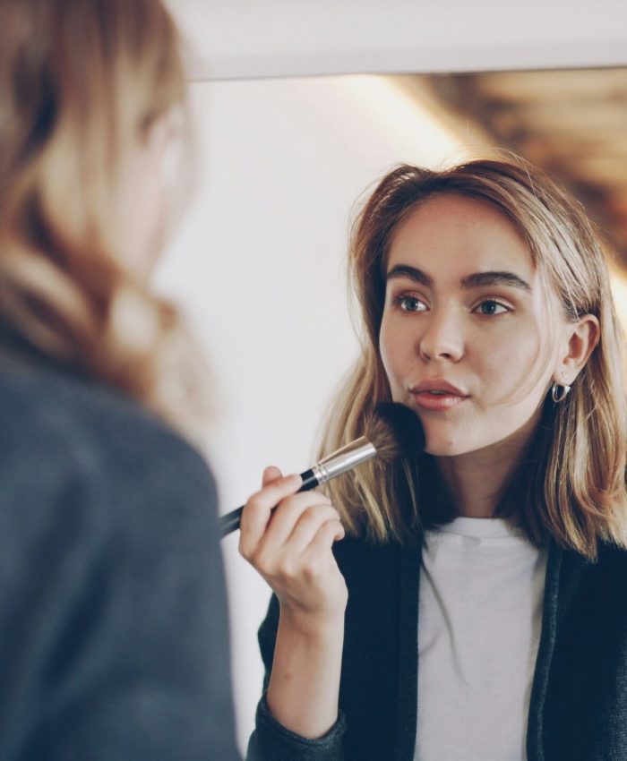 The Clean Beauty Shift: How to Build a More Natural Cosmetic Routine